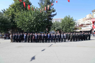 Siirt’in Şeref Günü törenlerle kutlandı
