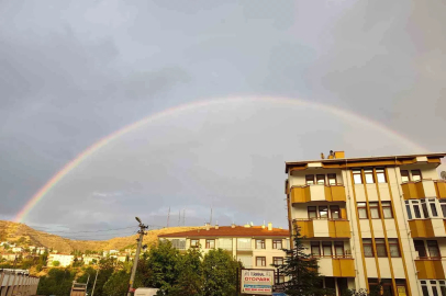Beypazarı semaları gökkuşağı ile renklendi
