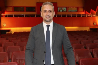Ödüllü sanatçı Sezai Yılmaz, Ankara Devlet Tiyatrosu müdürü oldu
