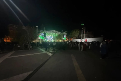 Kurtuluşun 104. yılında Zeynep Dizdar sahne aldı
