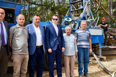 Hisarcık Aşağı Yoncaağaç köyünün su ihtiyacı için sondaj çalışması sürüyor
