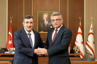 KKTC Cumhurbaşkanı Erhürman, Cumhurbaşkanı Yardımcısı Yılmaz ile görüştü
