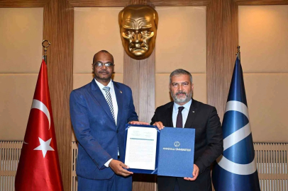 Anadolu Üniversitesi ve Sudan Cumhuriyeti eğitim alanında iş birliğine imza attı
