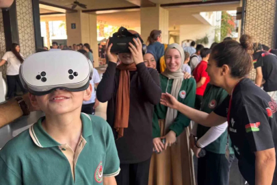İzmir’de öğrenciler bilim, kültür ve sanatla buluştu
