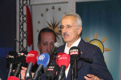 Bakan Uraloğlu, Kalkınma Yolu’ndaki imza sürecinin perde arkasını anlattı
