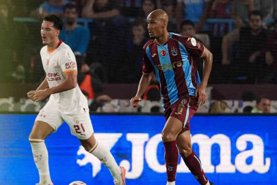 Trendyol Süper Lig: Trabzonspor: 3- Galatasaray:0 (İlk yarı)
