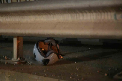 Motosiklet bariyere çarptı: 34 yaşındaki sürücü yaralandı
