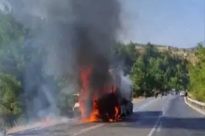 Kahramanmaraş’ta kamyon yangını
