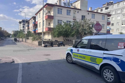 Motosiklet ile mobilet çarpıştı: 7 yaralı
