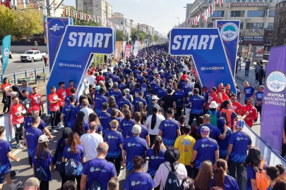 6. Uluslararası Kayseri Yarı Maratonu coşkuyla koşuldu
