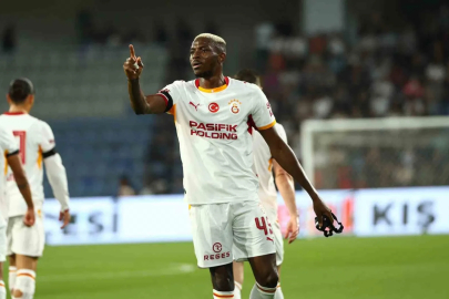 Victor Osimhen, sakatlığı sebebiyle Nijerya’nın kadrosundan çıkarıldı
