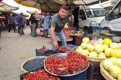 Sonbahar geldi ama pazar tezgahları yazdan kalma
