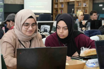 TÜRGEV’in yapay zekayı üretime taşıyan AI CRAFT projesi başladı
