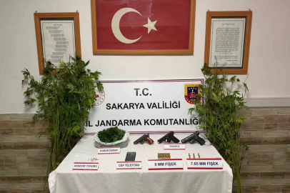 Sakarya’nın 3 ilçesinde uyuşturucu operasyonu: 4 tutuklama
