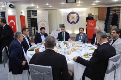 Vali Çağatay gaziler ve şehit aileleriyle onur yemeğinde buluştu
