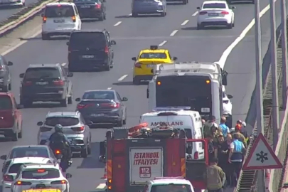 15 Temmuz Şehitler Köprüsü’nde metrobüs ile motosiklet kazaya karıştı: 1 yaralı
