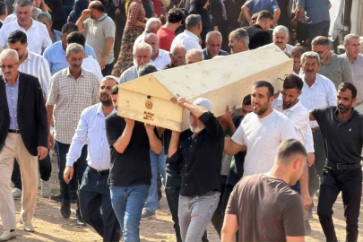 Mardin’de tarlada ölü bulunan çocuğun cenazesi defnedildi
