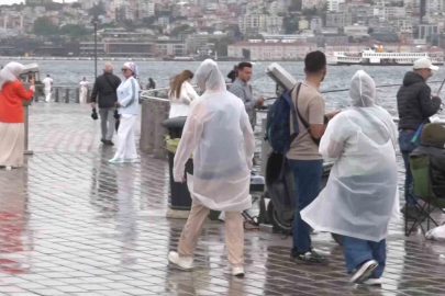 İstanbul’da beklenen yağış Anadolu Yakası’nda etkili oldu
