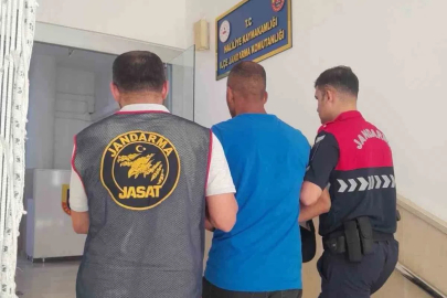 Uyuşturucudan aranan şahıs yakalandı
