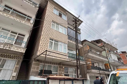 Ankara’da üç arkadaşını öldürüp intihar eden zanlının komşusu: "Polislere, ’Üç kişiyi öldürdüm, beni uyuşturucuya alıştırdılar, müebbet hapis yatamam’ dedi"
