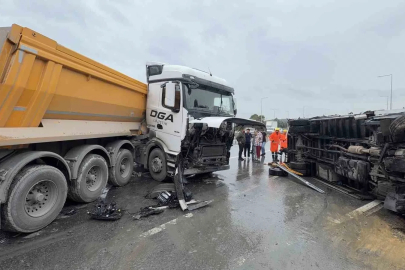 Arnavutköy’de yağışlı havada kaza: 2 yaralı
