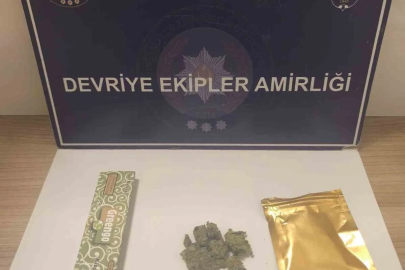 Keşan’da üzerlerinde uyuşturucu ele geçirilen 2 şüpheli gözaltına alındı

