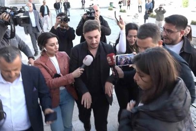 Güllü davasının ilk duruşması için oğlu Tuğberk Yalova Adliyesi’nde

