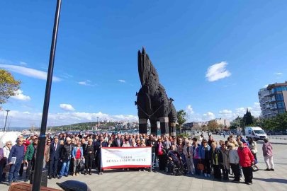 Çanakkale’de 1 Ekim Dünya Yaşlılar Günü kutlandı
