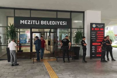 "Mezitli Belediye Başkanı Tuncer, Yeni Parti ve medya kuruluşuna silahlı saldırı düzenlettirdi" iddiası
