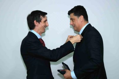 AYSO Başkanı Maraş’a, ‘İtalya Devlet Nişanı’ verildi
