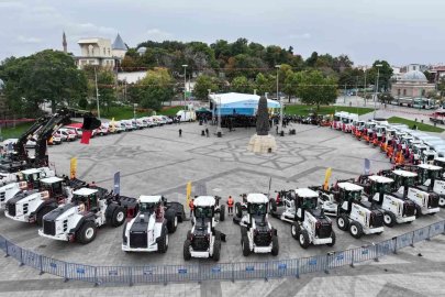Başkan Altay: "419 milyon lira bedelle şehrimize kazandırdığımız 54 yeni araç hayırlı olsun"

