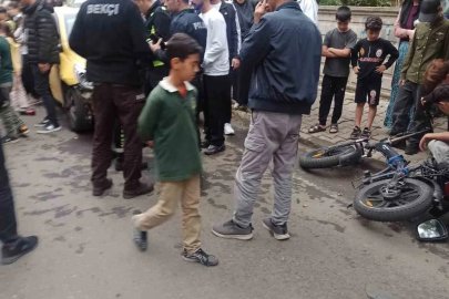Bingöl’de ticari taksi bisiklete çarptı: 2 yaralı
