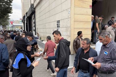 Iğdır’da cuma namazı çıkışında vatandaşlara dolandırıcılık uyarısı
