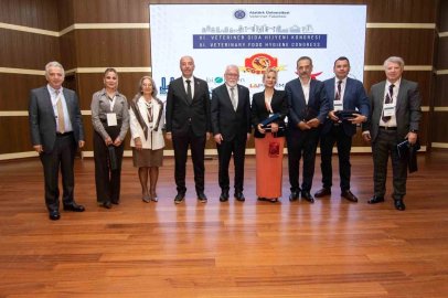 Uluslararası katılımlı veteriner gıda hijyeni kongresinin 11’incisi Atatürk Üniversitesinin ev sahipliğinde gerçekleştirildi

