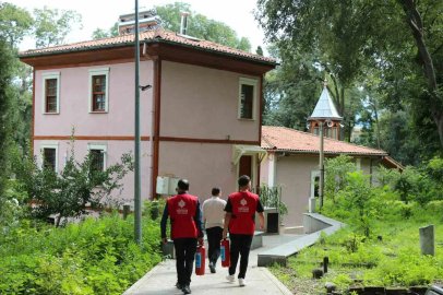 İbadethanelere yangın tüpü ve ilkyardım çantası
