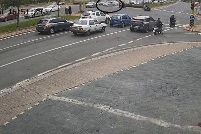 Görünen kaza kamerada
