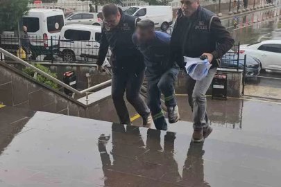 Bayrak provokasyonunun altından kendisi çıktı
