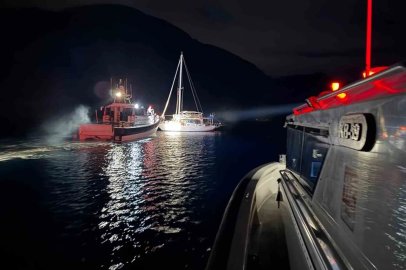 Gezi teknesine göçmen kaçakçılığı operasyonu
