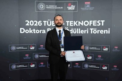Düzce Üniversitesi öğretim üyesi üçüncü oldu
