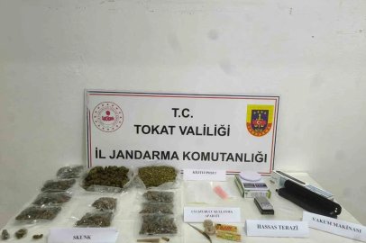 İstanbul’dan Erbaa’ya uyuşturucu sevkiyatına jandarma darbesi
