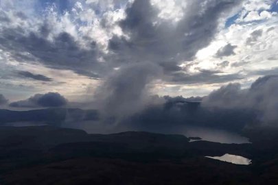 Nemrut Kalderası Milli Parkında bulutların dansı
