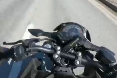 Eskişehir’de motosiklet kazası kask kamerasında

