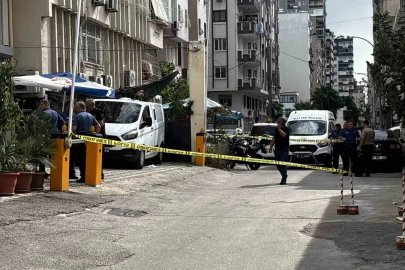 Adana’da iş yeri önünde silahlı saldırı: 1 ölü, 1 yaralı
