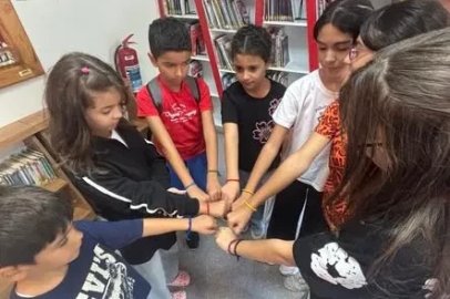 Aydın’da çocuklar kitap okudu, arkadaşlık bileklikleri tasarladı
