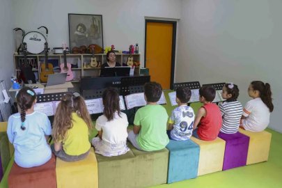 Mersin’de çocuk kampüslerinde yeni dönem başladı
