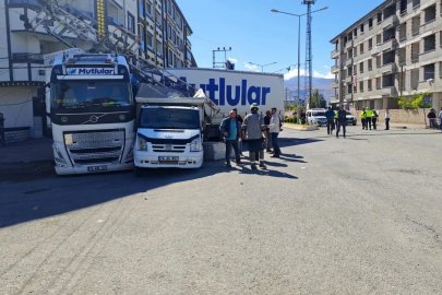 Iğdır’da tır ile hafif ticari araç arasında takip gerilimi kazayla sonuçlandı
