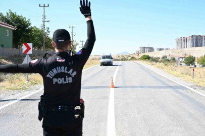 Karaman’da polisin denetimlerinde yakalanan 22 kişiden 13’ü tutuklandı
