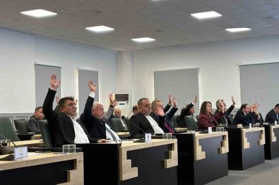 Bilecik kamuoyunu meşgul eden Konak Kafe çıkmazı, Arge Komisyonu’na sevk edildi
