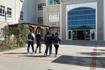 Burdur’da 3 bin 97 kullanımlık sentetik kannabinoid ele geçirildi: 2 gözaltı
