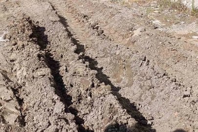 Tekirdağ’da sokakta pankartla tepki: "3 yıldır off-road pisti kullanıyoruz"
